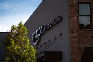 Amazon en justice